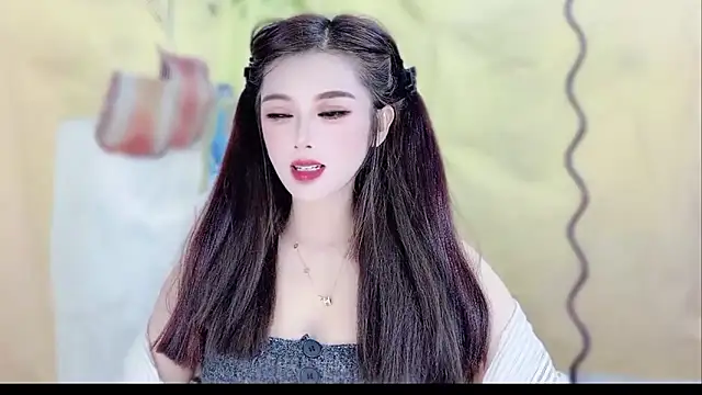 Snapshot of VIWVI chatting on May 2026 05:01:02 AM VIWVI online show from May 2026 05:01:02 AM