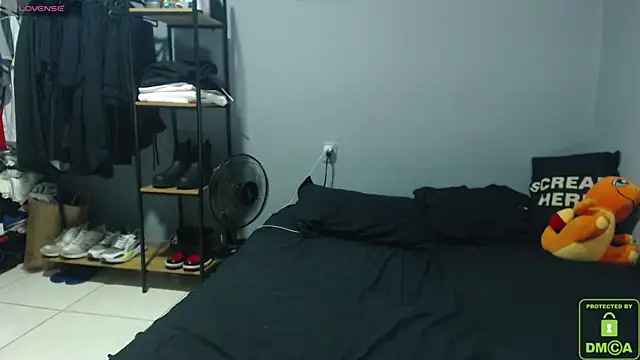 Snapshot of paulo_allen chatting on February 2025 01:48:02 PM paulo allen online show from February 2025 01:48:02 PM