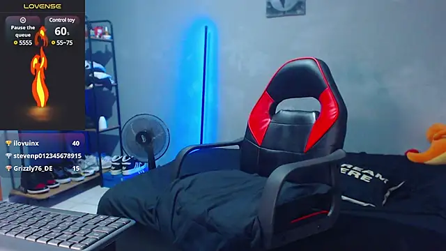 Snapshot of paulo_allen chatting on March 2025 02:29:01 AM paulo allen online show from March 2025 02:29:01 AM