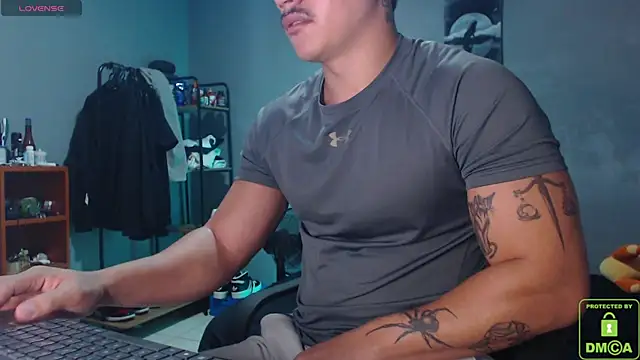 Snapshot of paulo_allen chatting on March 2025 12:35:02 PM paulo allen online show from March 2025 12:35:02 PM