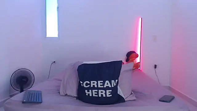 Snapshot of paulo_allen chatting on September 2025 03:11:01 PM paulo allen online show from September 2025 03:11:01 PM