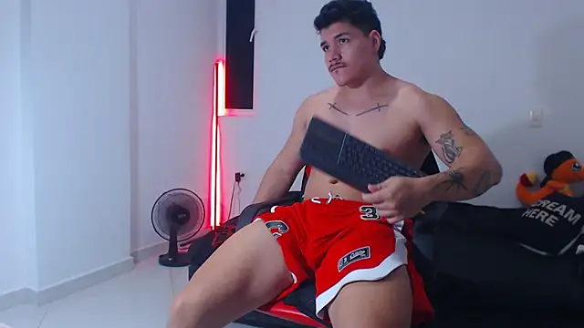 Snapshot of paulo_allen chatting on October 2025 11:39:01 PM paulo allen online show from October 2025 11:39:01 PM