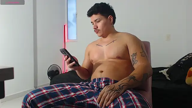 Snapshot of paulo_allen chatting on January 2026 07:50:02 PM paulo allen online show from January 2026 07:50:02 PM