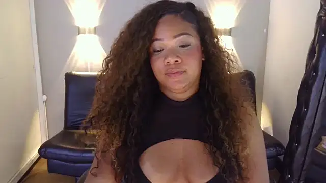 Snapshot of ashley_Tompson1 chatting on January 2025 03:16:01 PM ashley Tompson1 online show from January 2025 03:16:01 PM