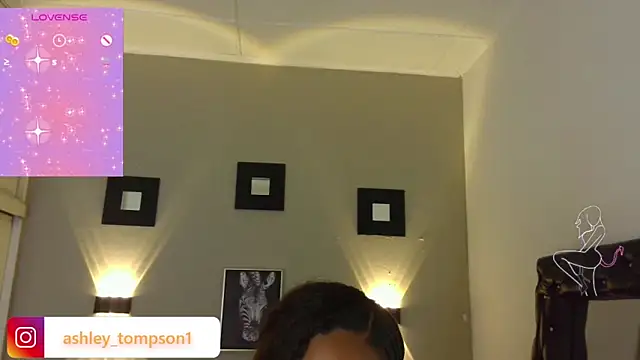 Snapshot of ashley_Tompson1 chatting on February 2025 06:48:02 PM ashley Tompson1 online show from February 2025 06:48:02 PM