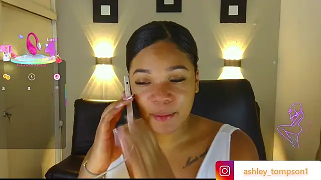 Snapshot of ashley_Tompson1 chatting on March 2025 12:16:01 PM ashley Tompson1 online show from March 2025 12:16:01 PM