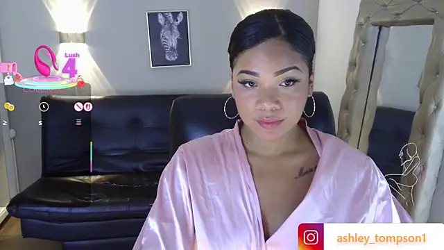 Snapshot of ashley_Tompson1 chatting on March 2025 03:26:01 PM ashley Tompson1 online show from March 2025 03:26:01 PM