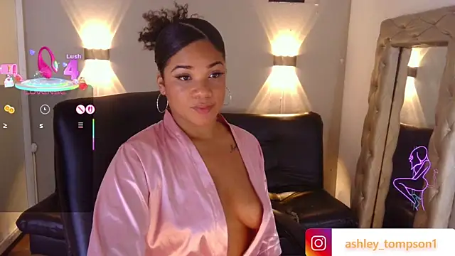 Snapshot of ashley_Tompson1 chatting on March 2025 07:36:01 PM ashley Tompson1 online show from March 2025 07:36:01 PM