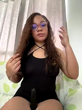 Snapshot of ashley_Tompson1 chatting on October 2025 12:15:01 PM ashley Tompson1 online show from October 2025 12:15:01 PM