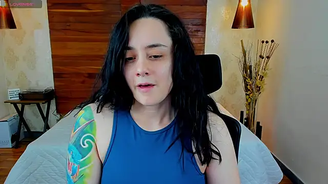 Snapshot of KatherineBond chatting on January 2025 09:19:01 PM KatherineBond online show from January 2025 09:19:01 PM