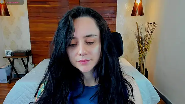 Snapshot of KatherineBond chatting on January 2025 12:22:02 AM KatherineBond online show from January 2025 12:22:02 AM