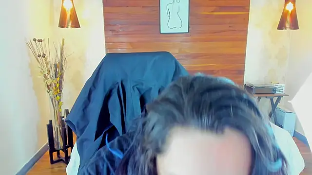 Snapshot of KatherineBond chatting on March 2025 09:48:02 PM KatherineBond online show from March 2025 09:48:02 PM