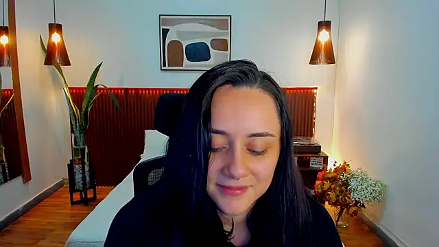 KatherineBond online show from January 2026 07:28:02 PM