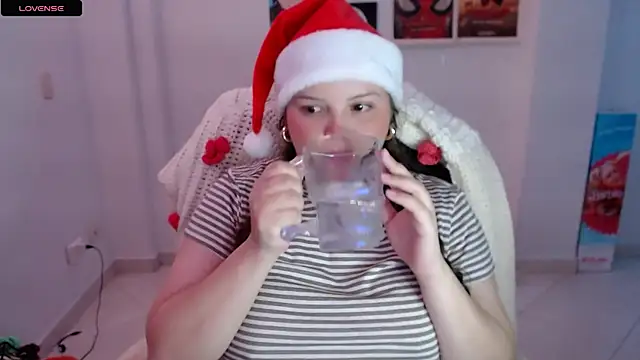 Snapshot of Gabiwaifu chatting on December 2024 04:43:01 AM Gabiwaifu online show from December 2024 04:43:01 AM