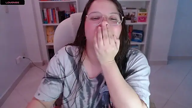 Snapshot of Gabiwaifu chatting on February 2025 10:39:01 PM Gabiwaifu online show from February 2025 10:39:01 PM