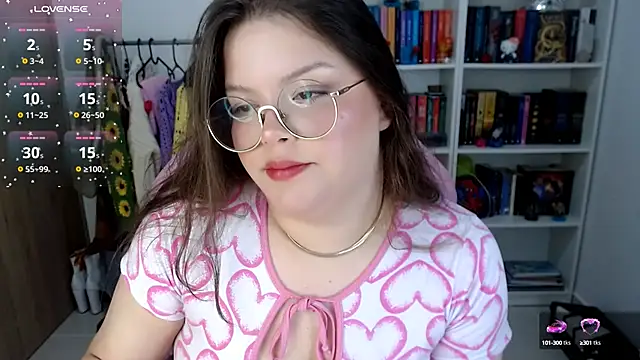 Snapshot of Gabiwaifu chatting on September 2025 04:24:02 AM Gabiwaifu online show from September 2025 04:24:02 AM