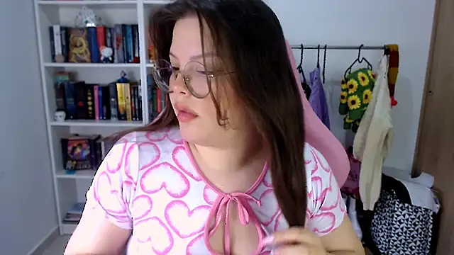 Gabiwaifu online show from November 2025 08:52:02 PM