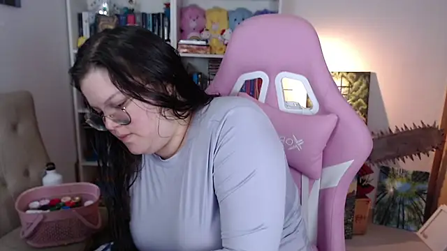 Snapshot of Gabiwaifu chatting on August 2026 07:49:01 PM Gabiwaifu online show from August 2026 07:49:01 PM
