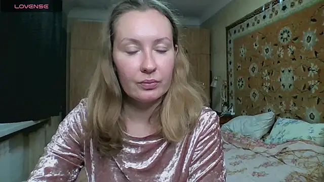 AnnaXLovers online show from October 2025 10:58:02 AM