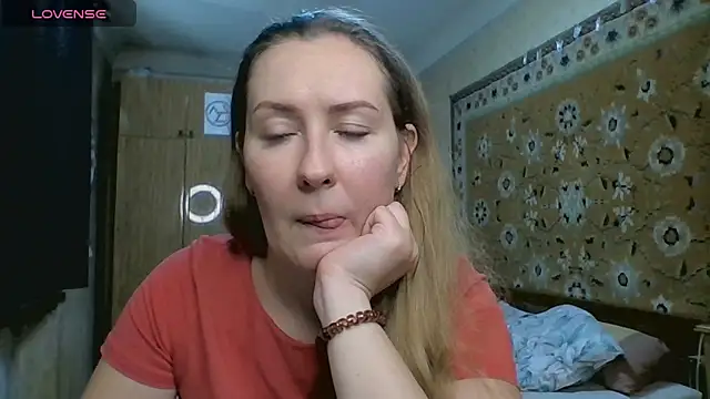 AnnaXLovers online show from June 2026 08:34:02 AM