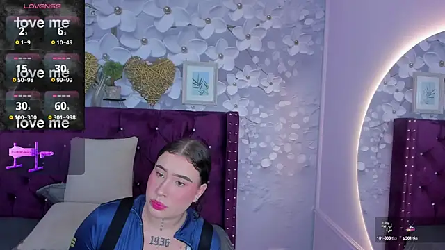 Danee 19  online show from February 2025 12:17:02 PM