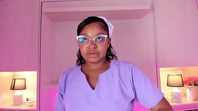 Snapshot of tamaraa_smiith chatting on November 2025 07:39:02 PM tamaraa smiith online show from November 2025 07:39:02 PM