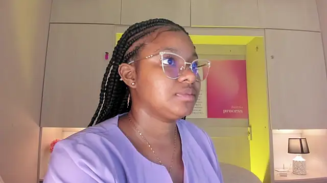 Snapshot of tamaraa_smiith chatting on February 2026 07:34:02 PM tamaraa smiith online show from February 2026 07:34:02 PM