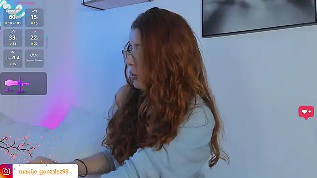 Snapshot of Manuela_monroe chatting on March 2025 12:50:01 AM Manuela monroe online show from March 2025 12:50:01 AM