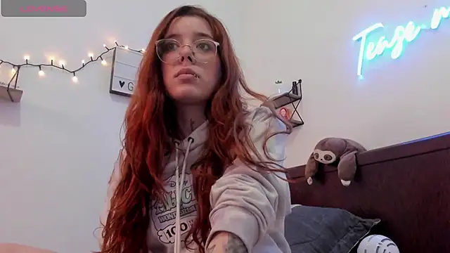 Snapshot of Manuela_monroe chatting on February 2026 12:58:02 AM Manuela monroe online show from February 2026 12:58:02 AM