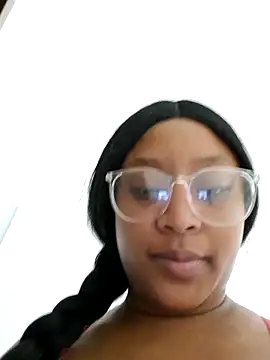 Adelehottman online show from October 2025 12:13:02 PM