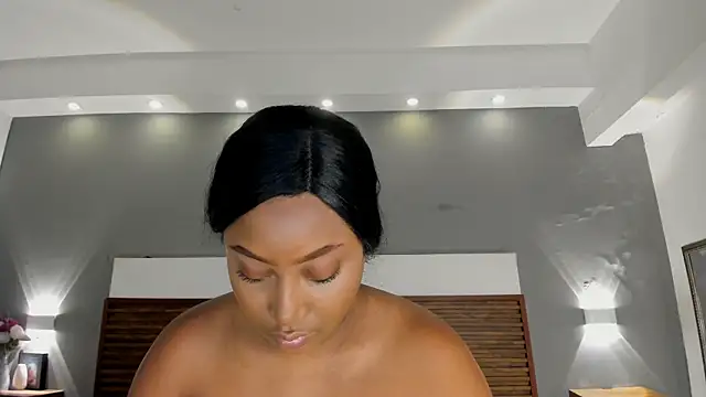 Snapshot of Adelehottman chatting on December 2025 12:11:02 PM Adelehottman online show from December 2025 12:11:02 PM