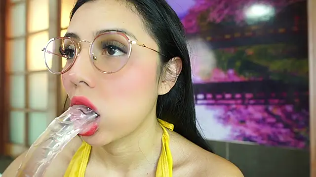 miss lizith online show from November 2025 11:10:01 AM