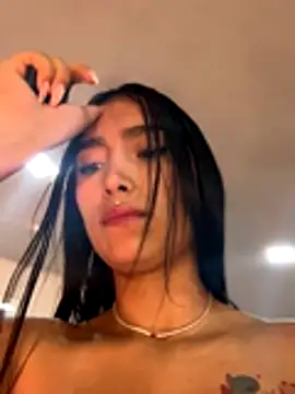 Milena-1 online show from November 2025 10:32:01 AM