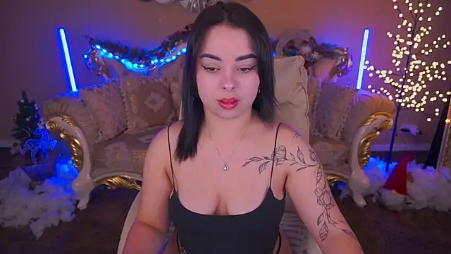 SusieWood online show from January 2026 09:07:02 PM