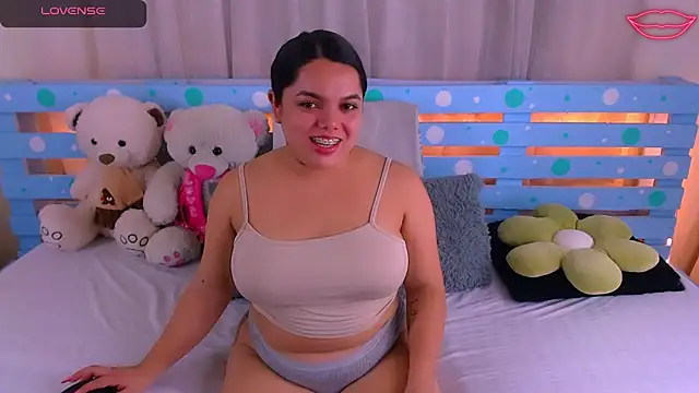 Sara-04 online show from February 2025 02:38:01 AM