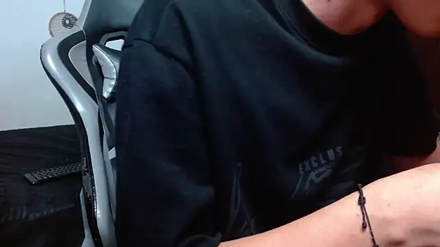 aaron blug online show from January 2025 07:18:02 AM