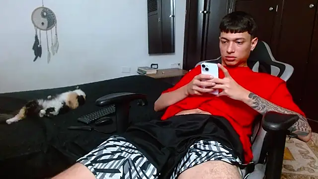 aaron blug online show from February 2025 09:59:01 PM