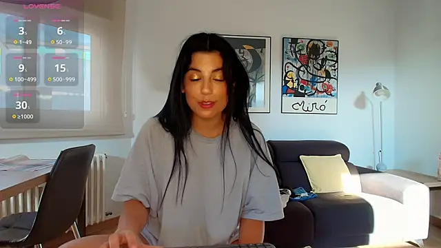 Arya 33 online show from November 2025 09:53:01 AM