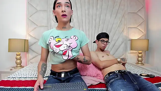 Derek and Skarlet online show from February 2025 06:31:01 PM