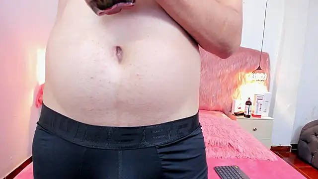 Derek and Skarlet online show from February 2026 10:03:02 AM