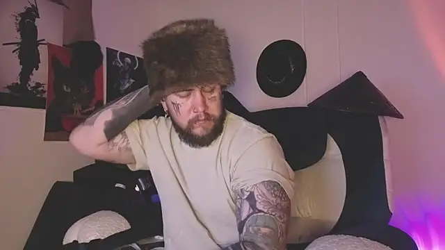 Ash gusbig online show from March 2026 03:32:02 AM