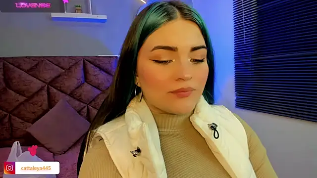 cattaleya    online show from February 2025 03:19:01 AM