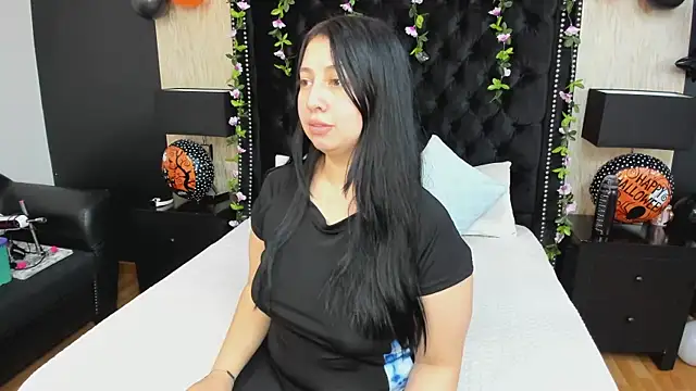 Snapshot of AshleeyPrincess chatting on November 2025 03:14:02 PM AshleeyPrincess online show from November 2025 03:14:02 PM