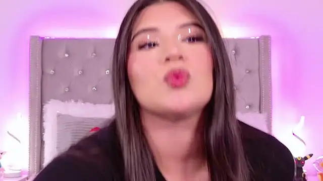 JuliaSUMMERS2022 online show from February 2025 12:54:01 AM