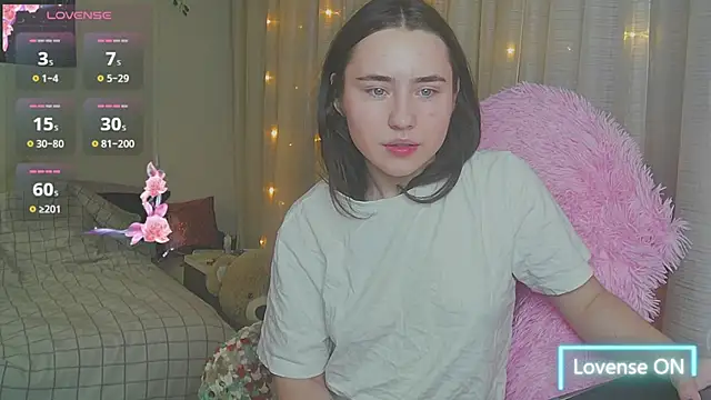 Snapshot of Aurora_workerr chatting on February 2026 05:16:01 PM Aurora workerr online show from February 2026 05:16:01 PM