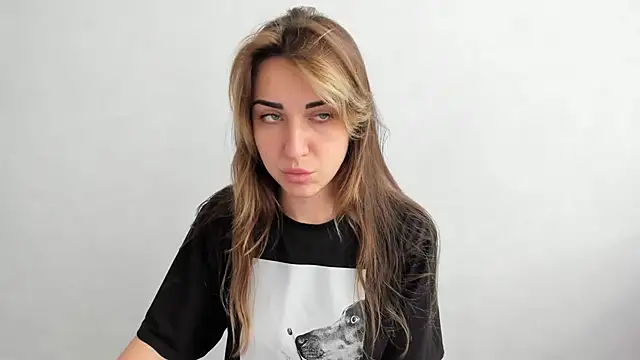 Summmmersky online show from March 2025 10:22:02 AM