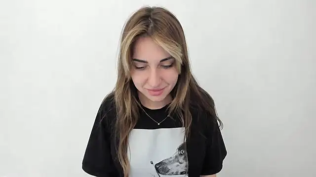 Summmmersky online show from March 2025 04:45:01 PM