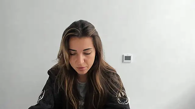 Summmmersky online show from October 2025 08:02:02 AM