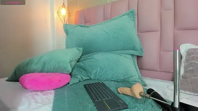 Abbyadams online show from March 2025 03:11:02 AM