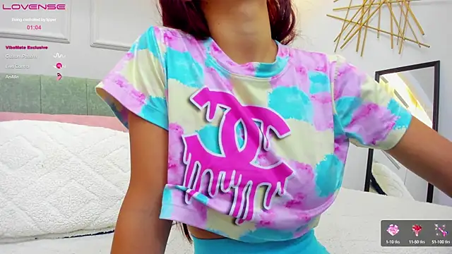 SheilaSmiith online show from December 2024 12:27:01 PM